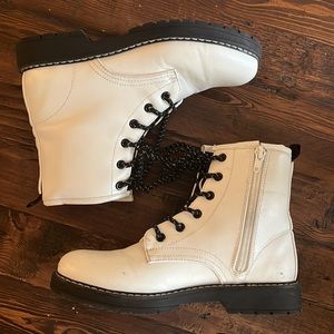 Steve Madden white boots